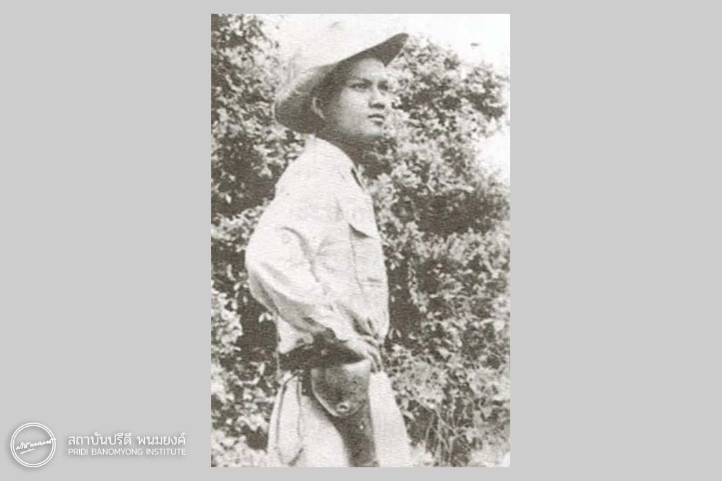 ท่านไกสอน พมวิหาน หัวหน้ากองตะลุมบอนลาวเหนือ ค.ศ.1948